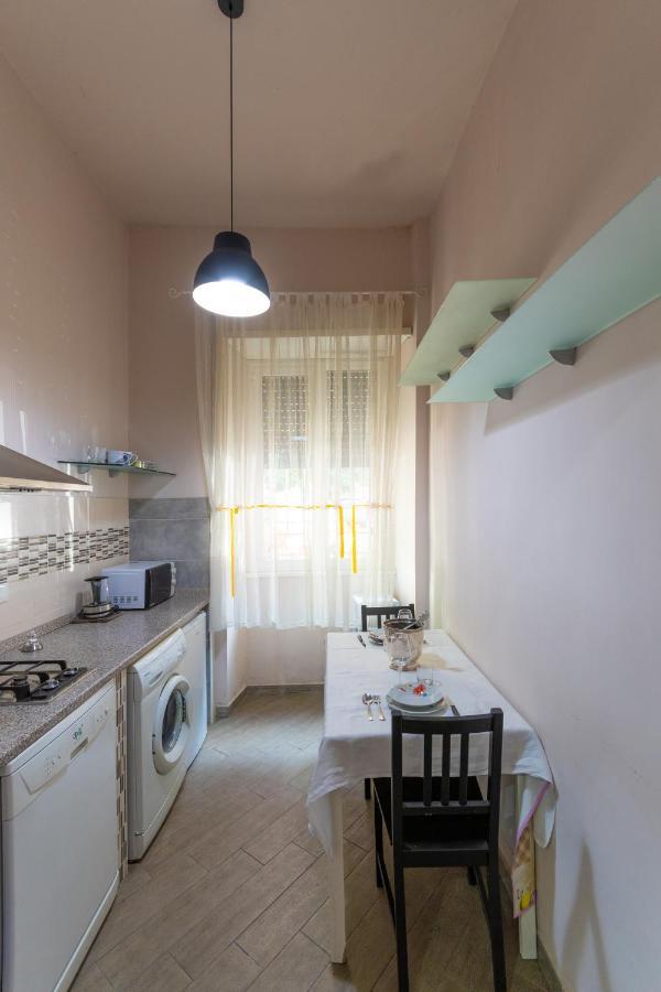 Vercelli Guest House Near San Giovanni Rom Exterior foto
