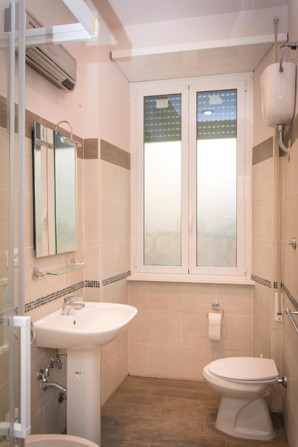 Vercelli Guest House Near San Giovanni Rom Exterior foto