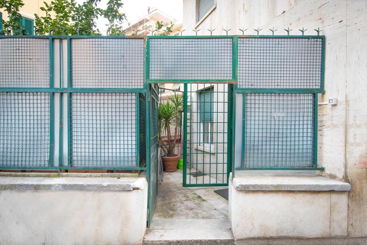 Vercelli Guest House Near San Giovanni Rom Exterior foto